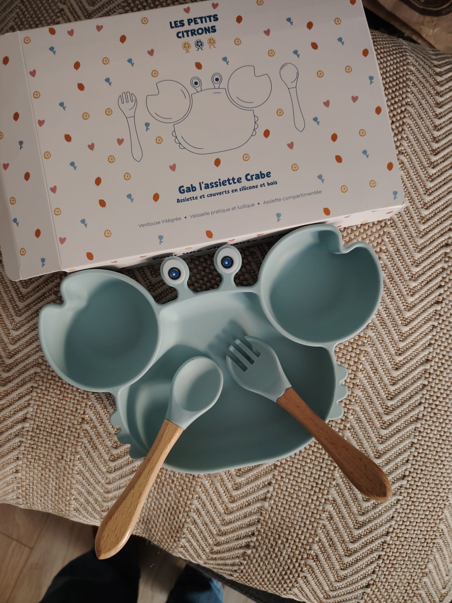 đŠ Gab le Crabe â Assiette compartimentĂ©e & couverts | Les Petits Citrons
