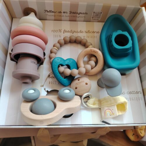 coffret-eveil-petikids-cadeau-naissance